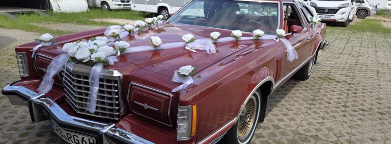 1978 Ford Thunderbird Town Landau Coupe