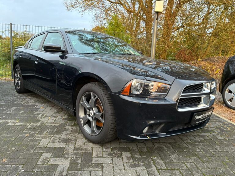2014 Dodge Charger SXT + Rally, Foto 2