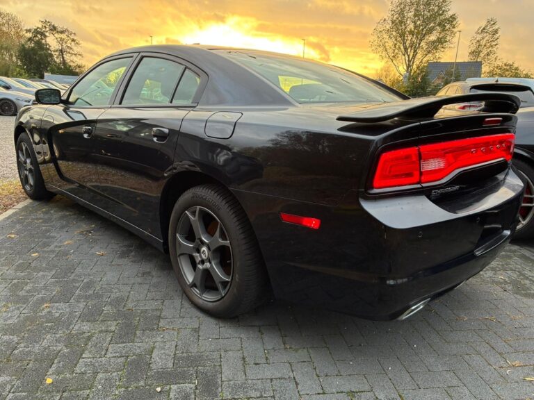 2014 Dodge Charger SXT + Rally, Foto 4