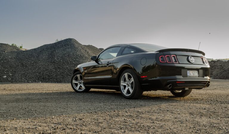 2014 Ford Mustang Premium GT (Mexiko), Foto 3